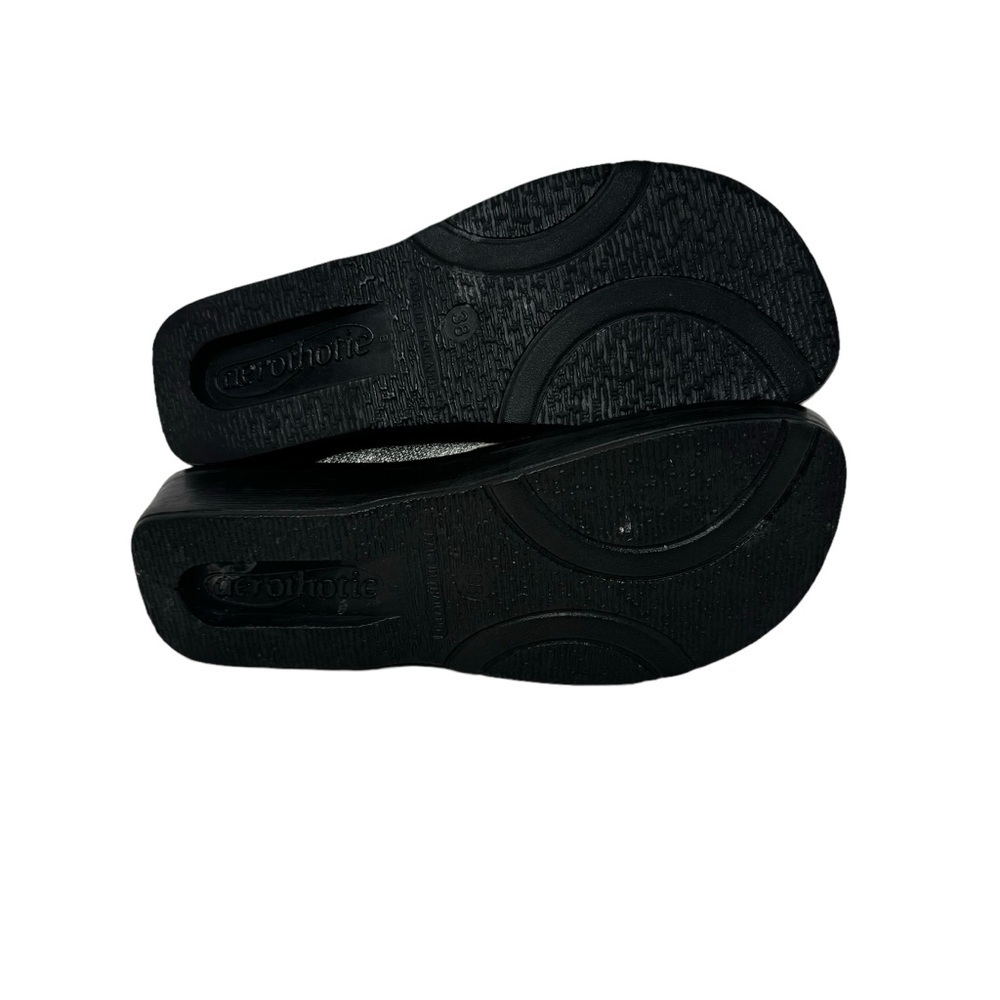 Aerothotie | Black and Grey Sandals | Size 7.5 - Picture 5 of 5